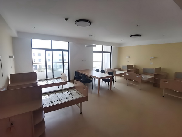 怎样申请深户怎样申请深户_活佛王兴夫“点化”140位女信徒，全程不穿衣服，场面失控 并将一波掀起小高潮