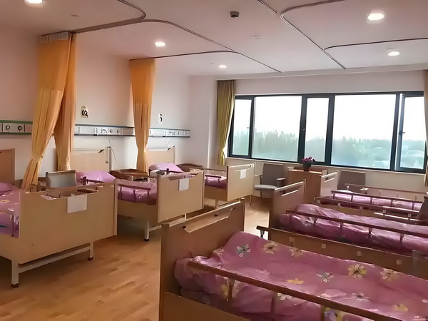落户深圳龙华区哪里办理_电影《戏台》预测票房超3亿 上1以下处5拘留日以0日