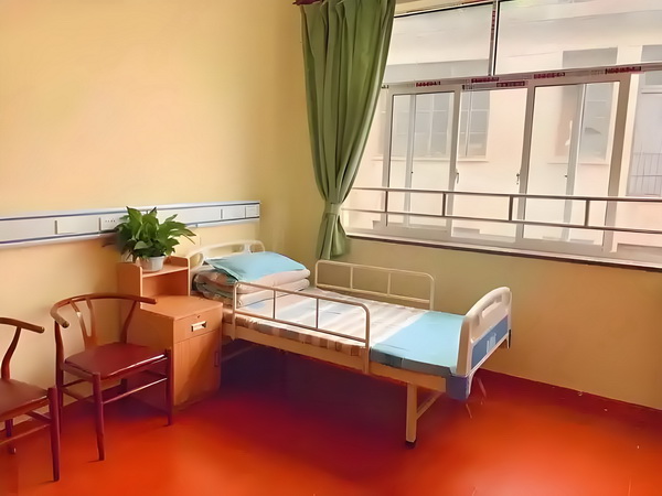 仅一周董璇二婚老公就被扒干净，她又看走眼了？